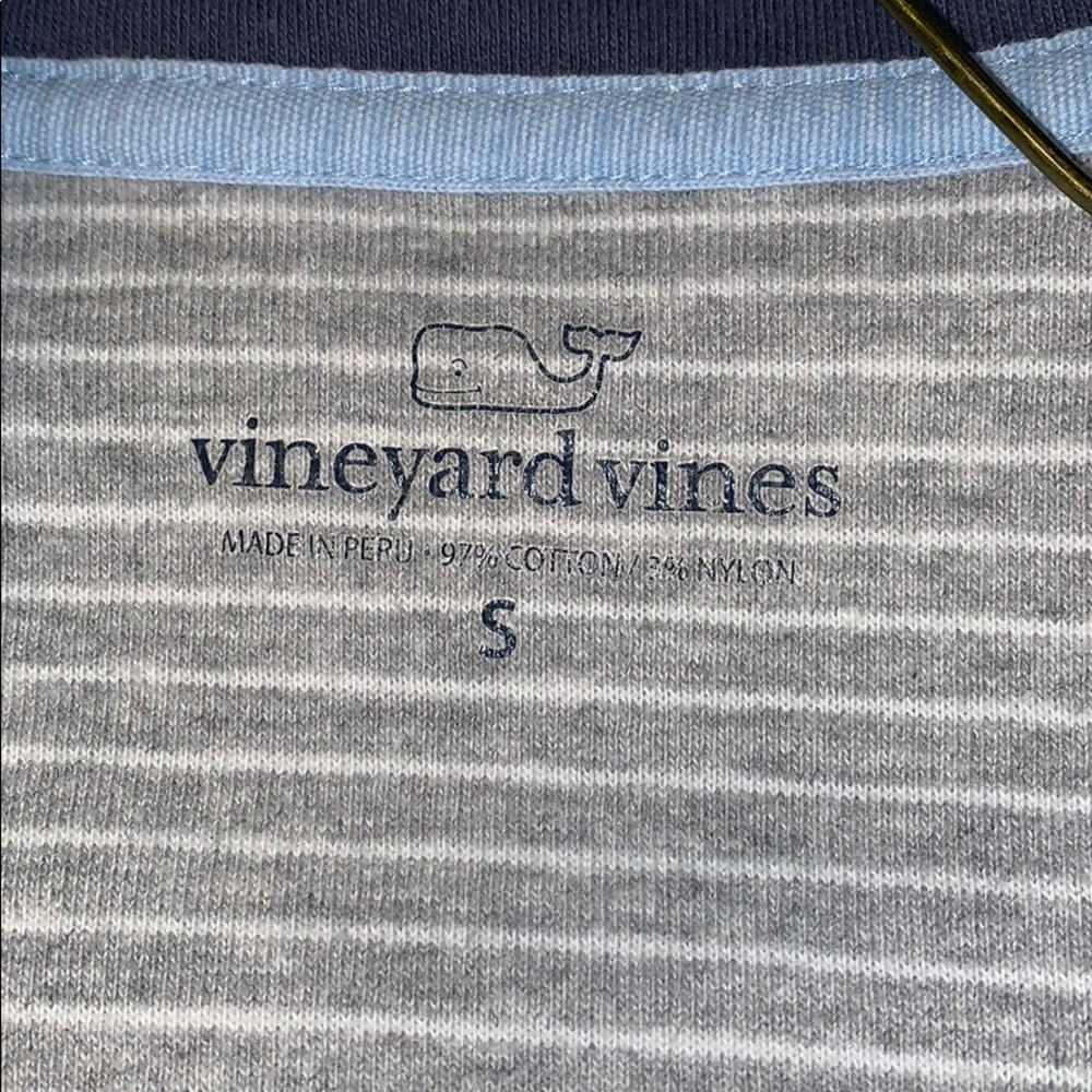 Vineyard Vines Pullover - image 4